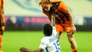 Конопля фолив проти Шоли: УАФ визнала помилку арбітрів у суперечливому епізоді матчу Шахтаря і Динамо