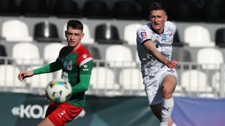 Визначився третій півфіналіст Кубка України: у матчі Металіста 1925 і Локомотива обійшлося без сенсацій