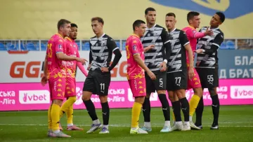 Зоря зіграла з Рухом у матчі зі скасованим голом та незабитим пенальті: як закінчилася ювілейна гра Скрипника
