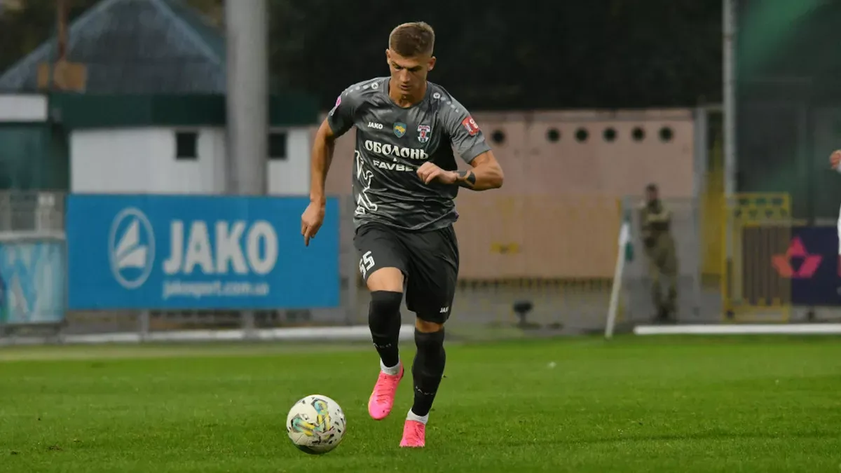 «Я ніколи не думав, що щось зможу розуміти в електриці»: гравець клубу УПЛ розповів, чому працював на заводі