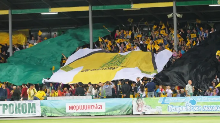 Поліція побила фанів Олександрії після матчу з Поліссям: відео шокуючого моменту