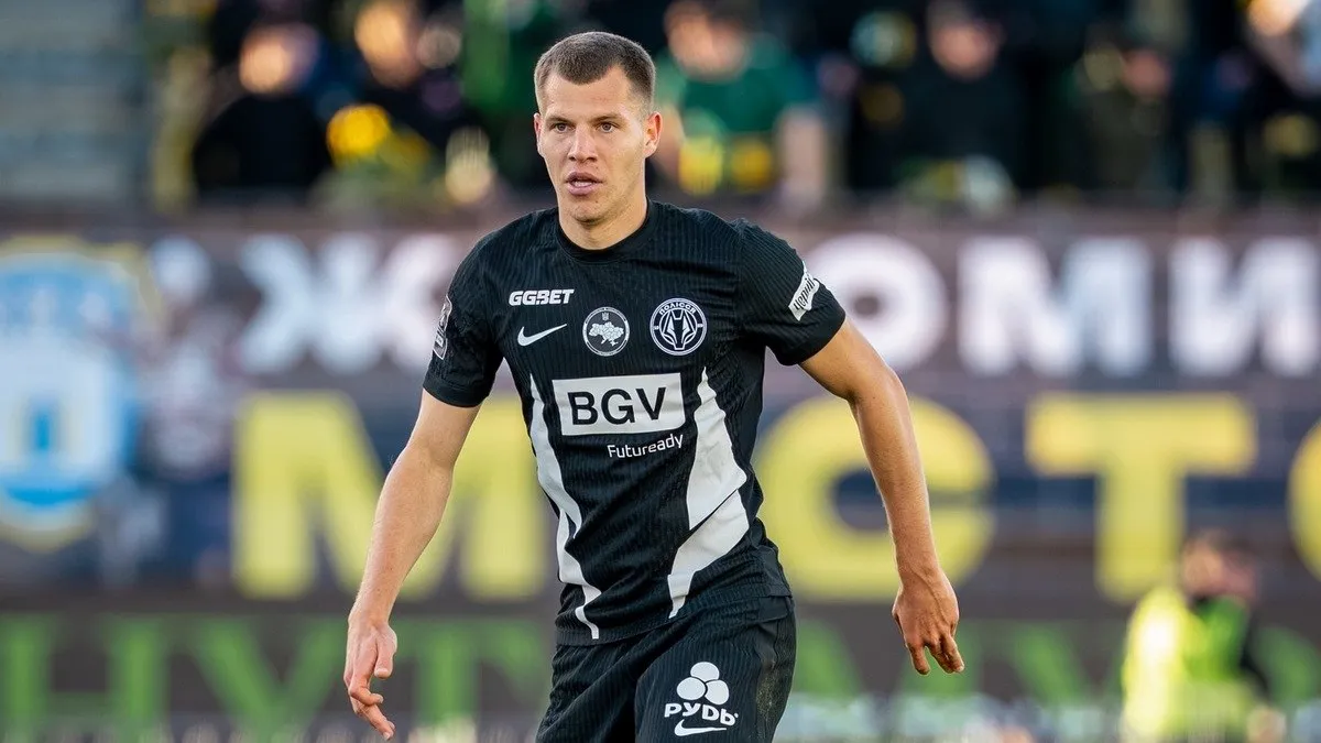 Сарапій заявив, футболку якого клубу ніколи б не вдягнув: захисник збірної України має категоричну позицію