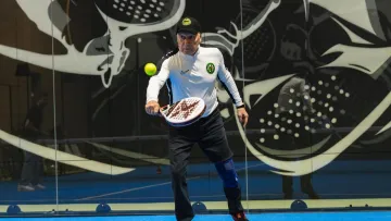 Як 67-річний Буткевич грає у падел: Хацкевич сказав усю правду про власника Полісся