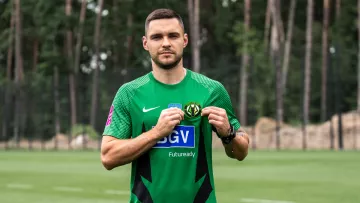Полісся підписало лідера Дніпра-1: житомирський клуб підсилився гравцем збірної України