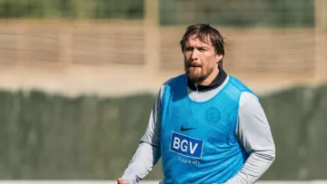 «Радий вийти на поле та викластися на повну»: Усик прокоментував свою участь у товариській грі Полісся