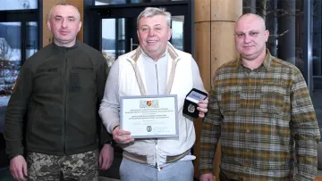 Козловський отримав нагороду від 45-ї ОАБр та зробив заяву: що сказав засновник Руху