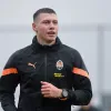 Матвієнко може стати партнером Миколенка: захисником Шахтаря цікавляться п’ять клубів АПЛ