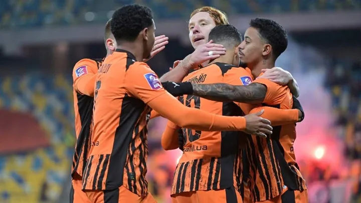 Шахтар утримує першу сходинку, а ЛНЗ дихає у спину: турнірна таблиця УПЛ після 19-го туру