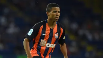 Актобе планує підписати колишнього захисника Шахтаря: гравець не хоче їхати у Казахстан