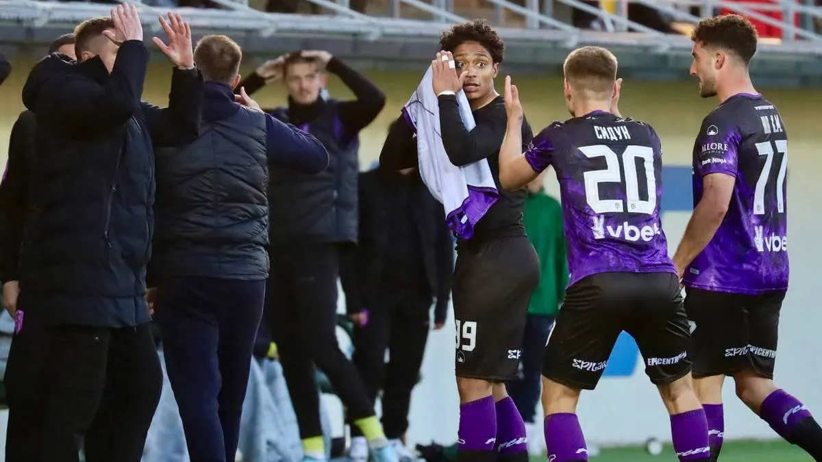 «Після цього ми грали в меншості понад пів години»: капітан Епіцентру шокований вилученням Рохаса