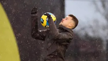 «Показують стрьомні кадри з фронту»: іспанський легіонер Епіцентру сказав, чи перевезе родину у воюючу Україну