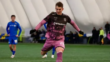 «Епіцентр, напевно, йому це дає»: Дулуб відповів, чи реанімує свою кар’єру форвард Динамо Супряга